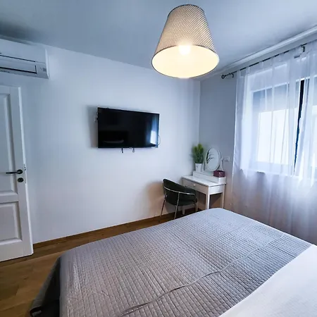 Penthouse View トゥラニ